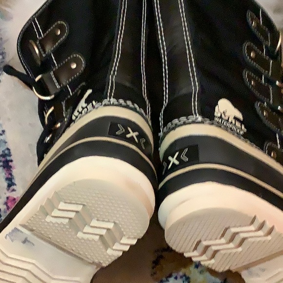 Sorel Joan Of Arctic Waterproof Winter Boots - Picture 5 of 8